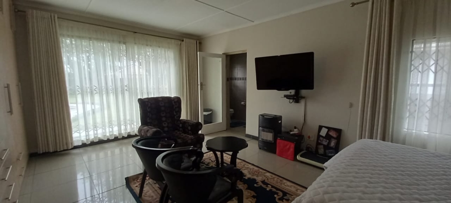 4 Bedroom Property for Sale in Amalinda Eastern Cape